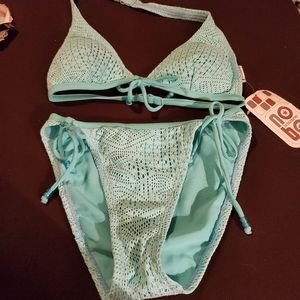 No Boundaries string bikini